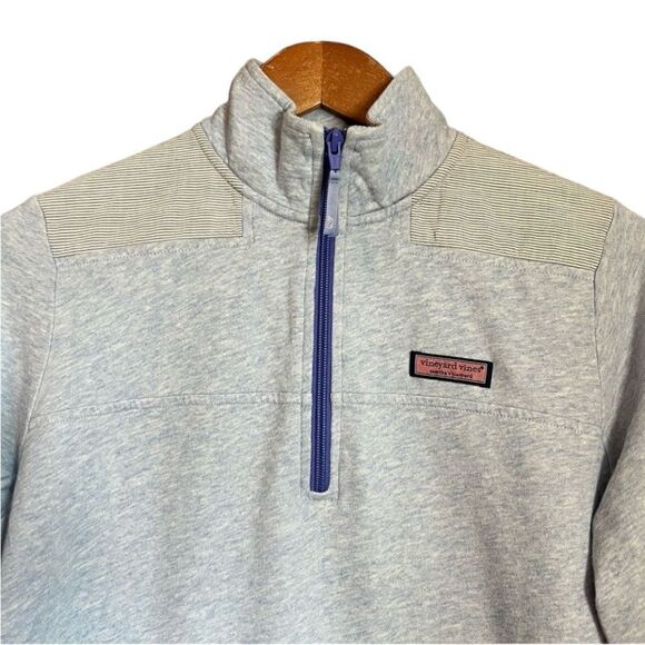 Vineyard vines light blue 1/4 zip sweater. - Picture 2 of 10